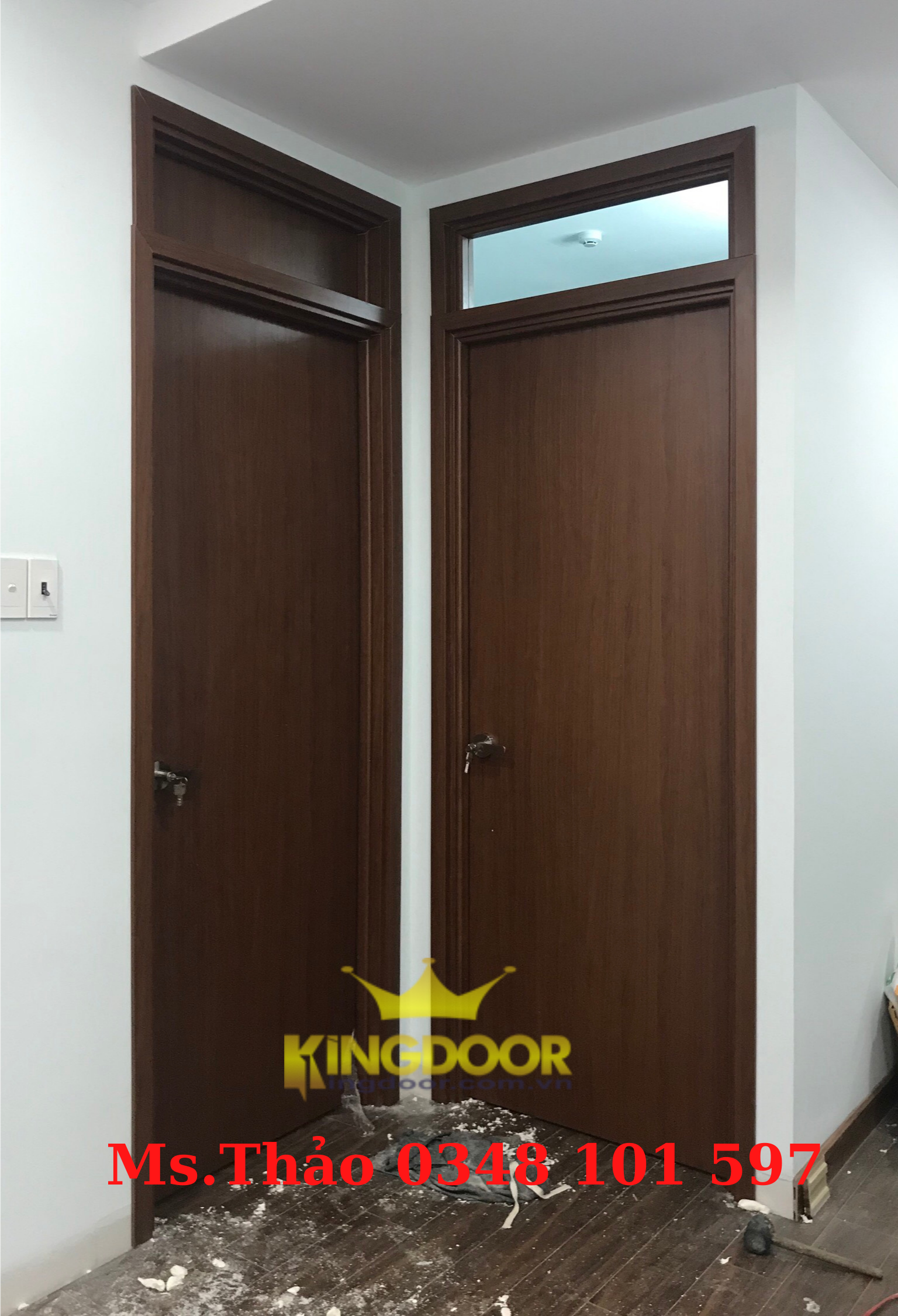 Mẫu cửa nhữa Composite phủ vân giả gỗ có ofix. Mã màu B07