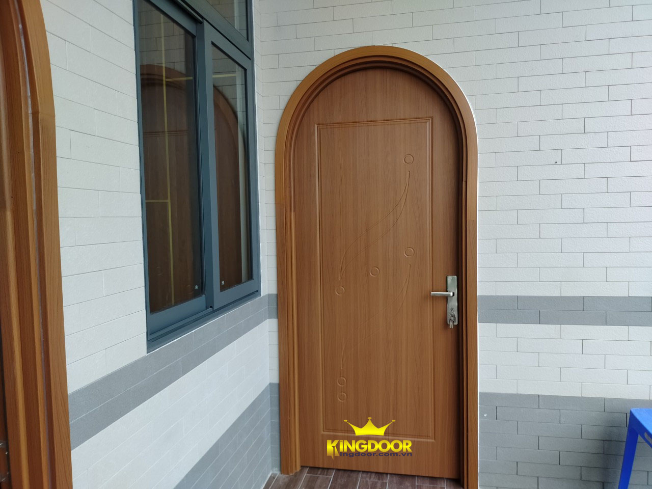 Mẫu cửa nhựa cửa gỗ lắp nhà vệ sinh tại Bình Dương