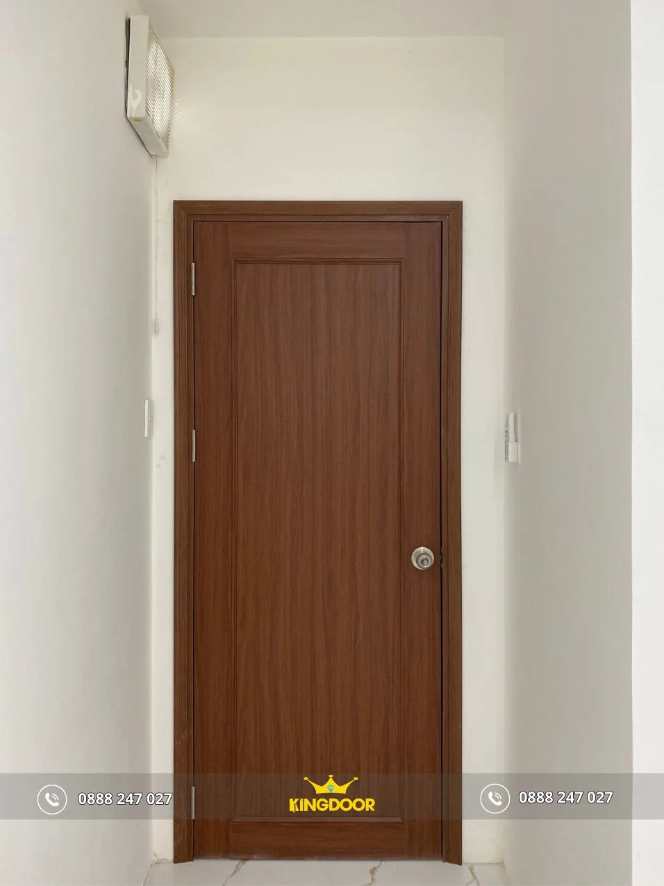 cua-nhua-dai-loan-tai-go-vap-cua-nhua-toilet