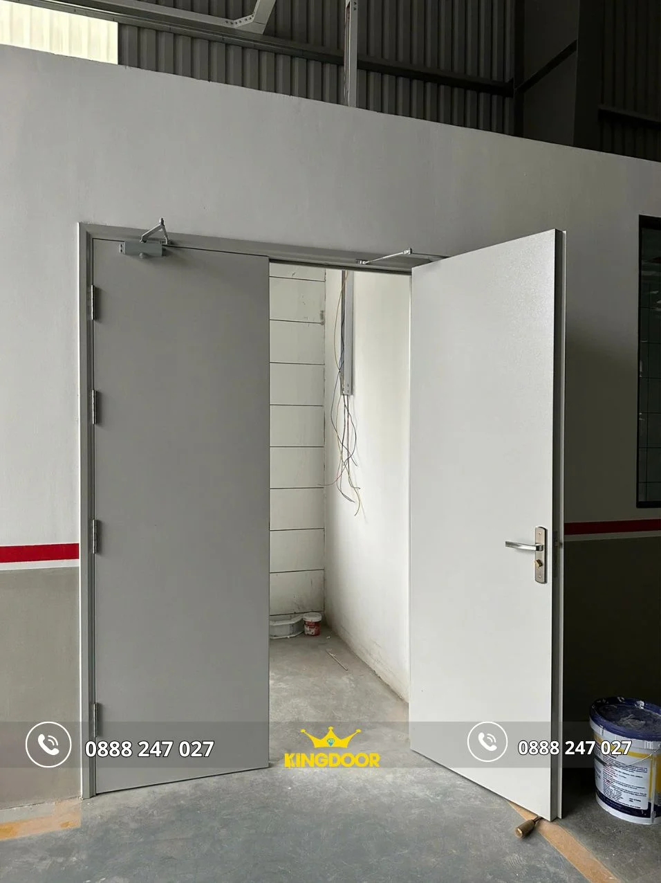 gia-cua-thep-chong-chay-tai-phuong-lai-thieu